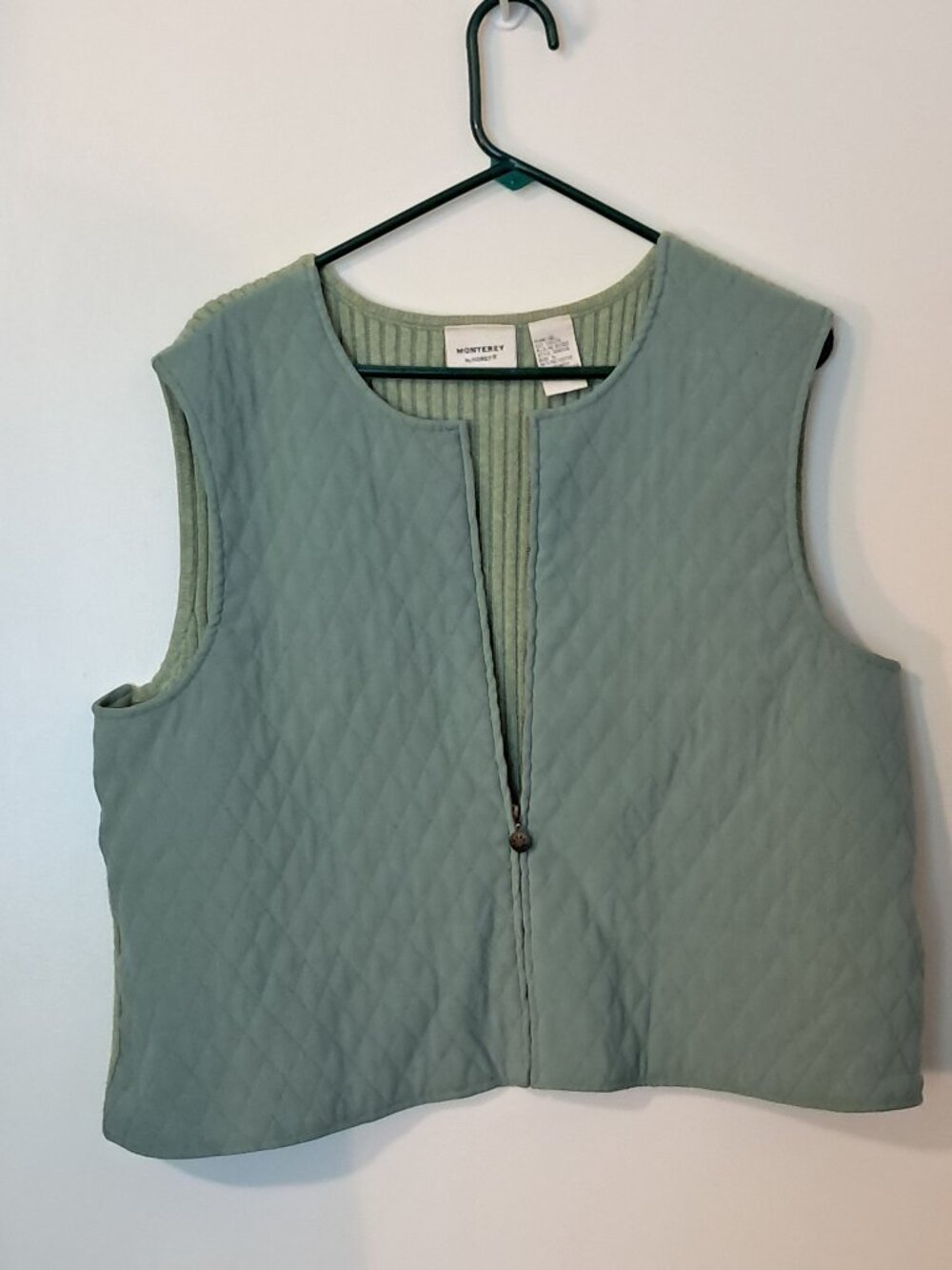 Monterey By Koret Green Vest Quilted and Knit XL